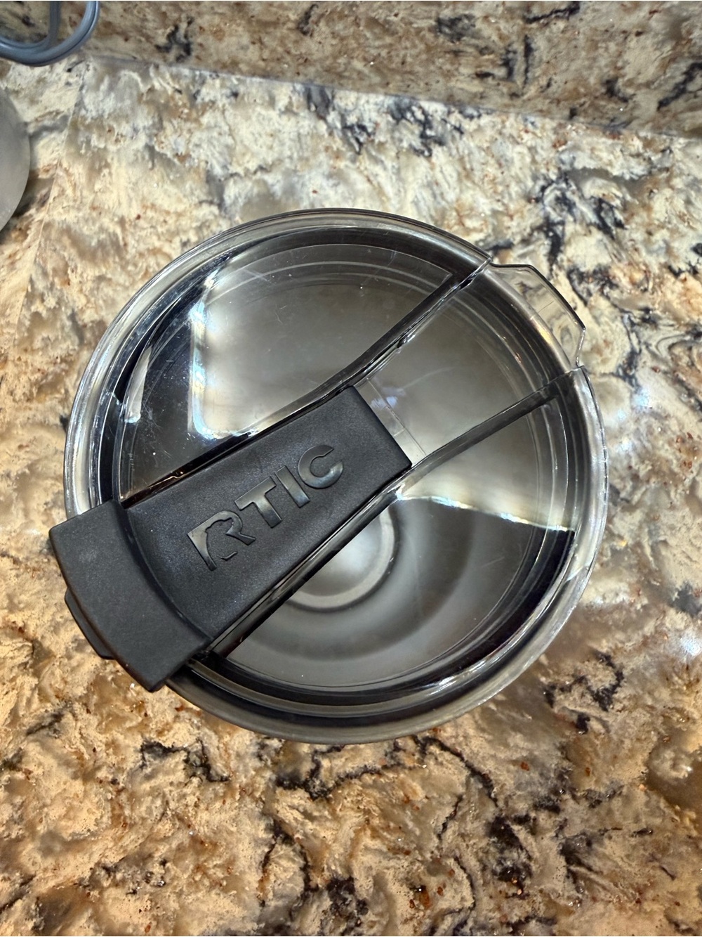 RTIC Insulated 30oz Travel Tumbler - Iridescent purple - Picture 3 of 4